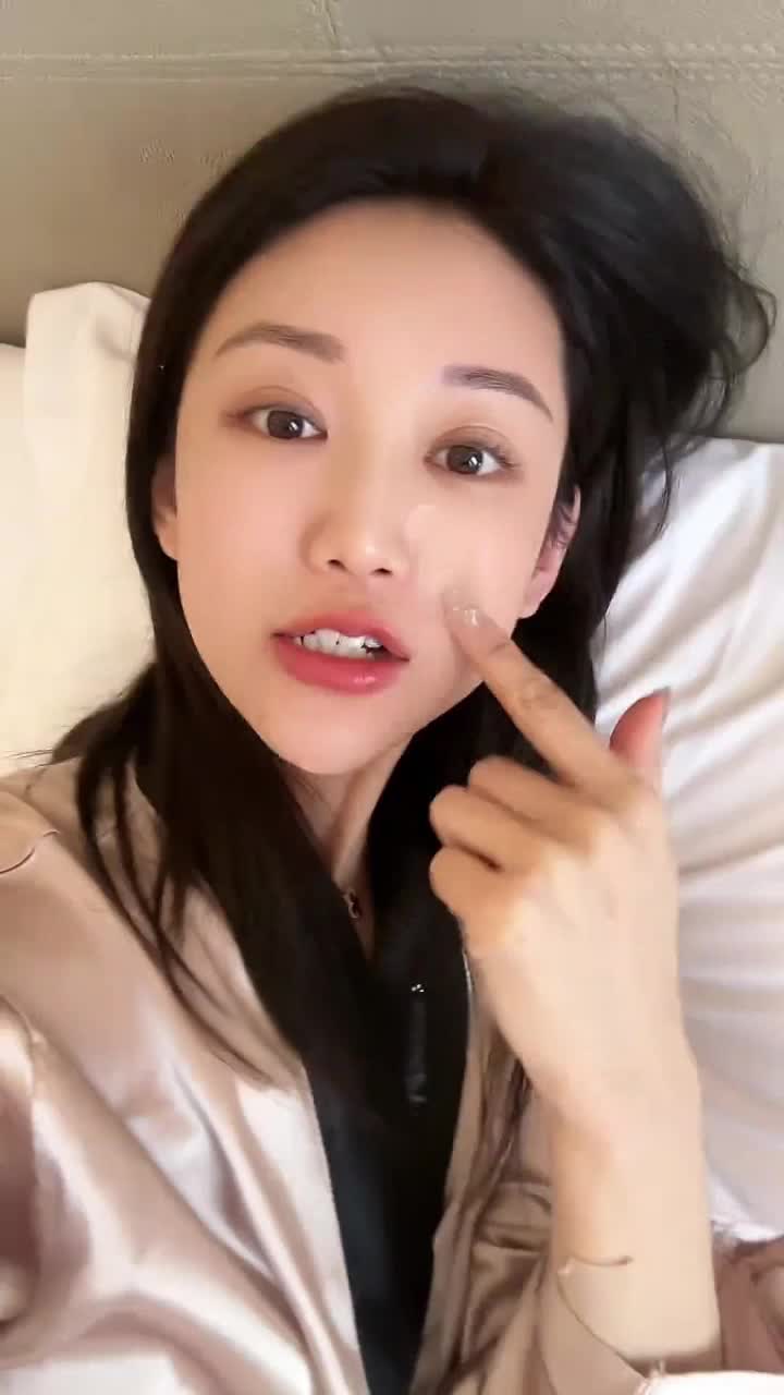 6836a6dcced831c4f4c7d152