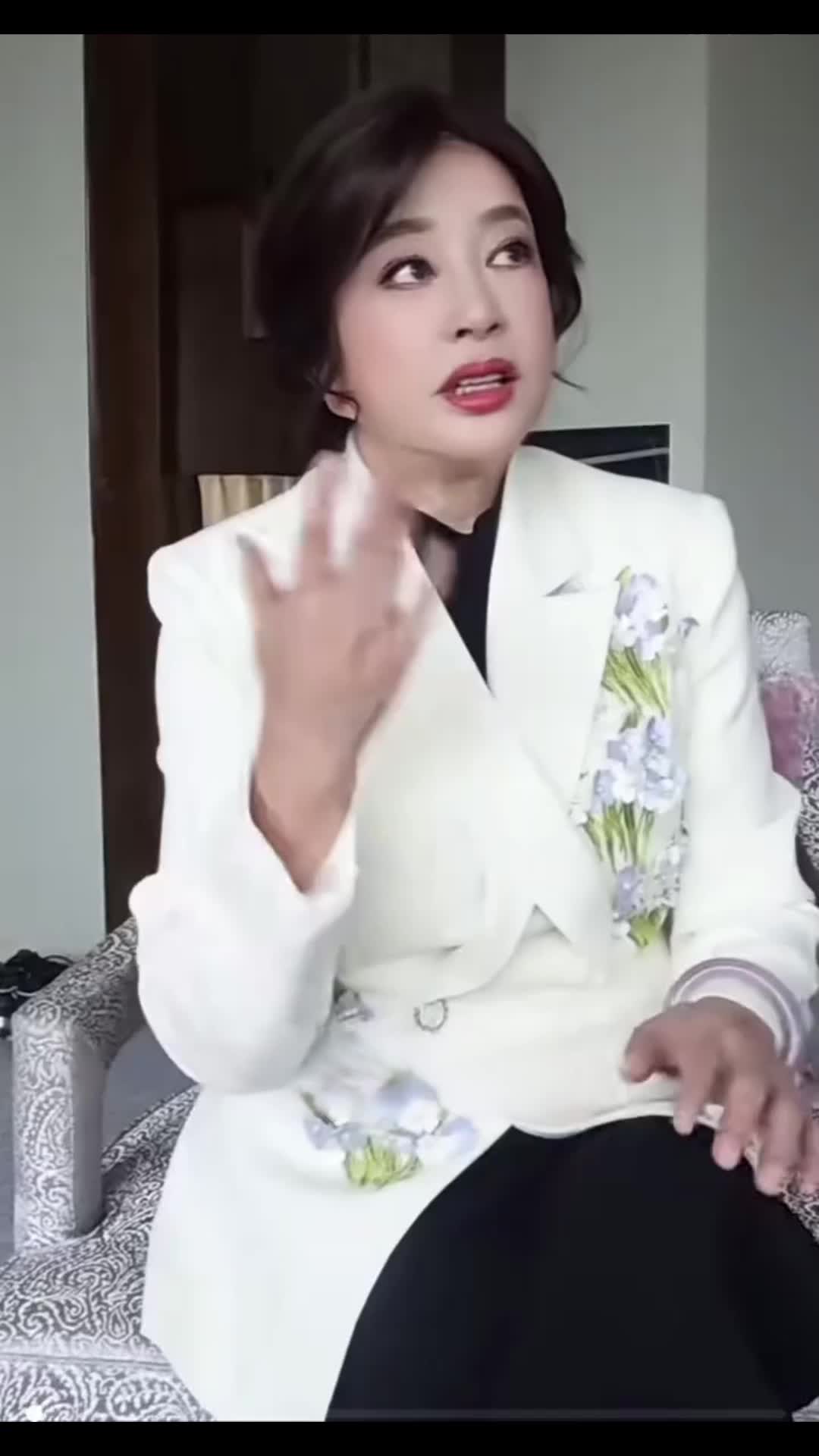 68ef0d64ed4a6e003a57d3fe