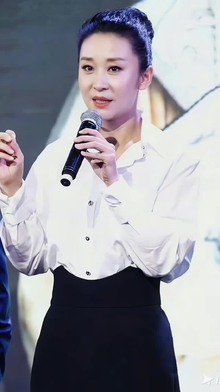 6967494c4bac1200596111d8