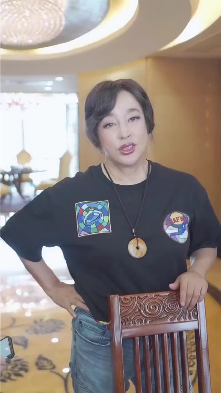 697acd1e56c46d005a929a4e