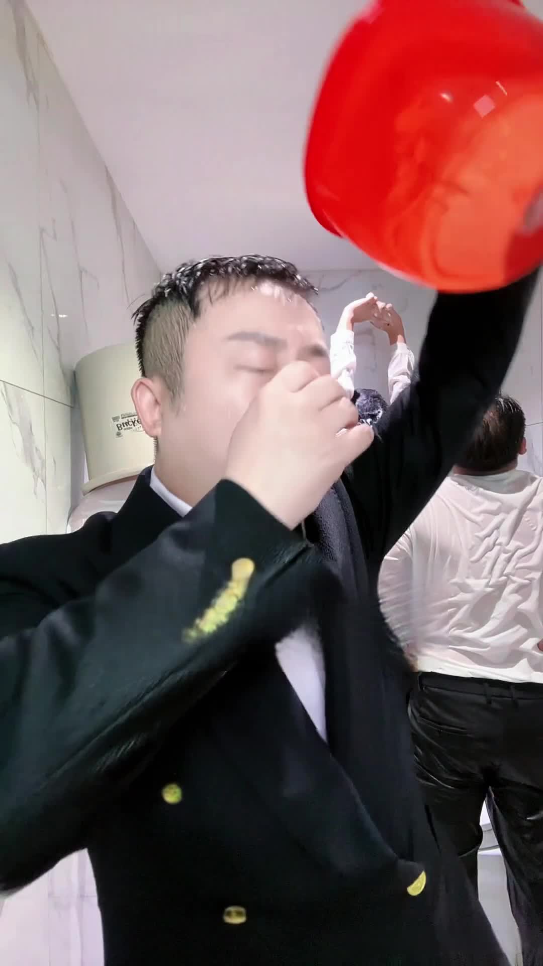 68550700b21ab65d50e0bdd7