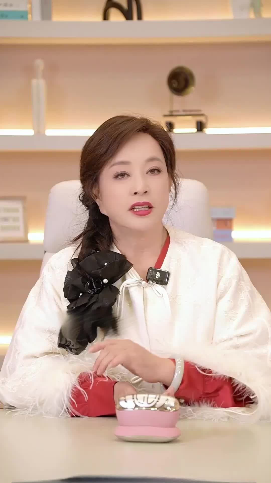 69c9d4ba359fcd005abdbe65