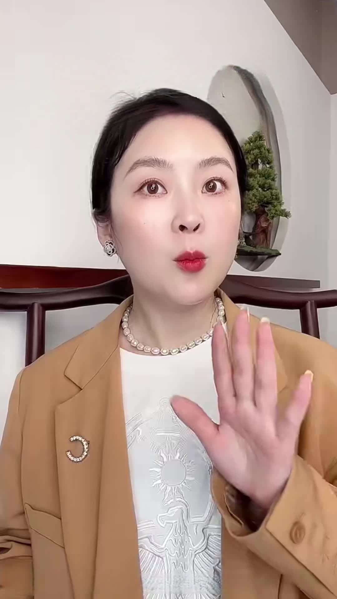 6879f3de9e2478e0f3cb27b6