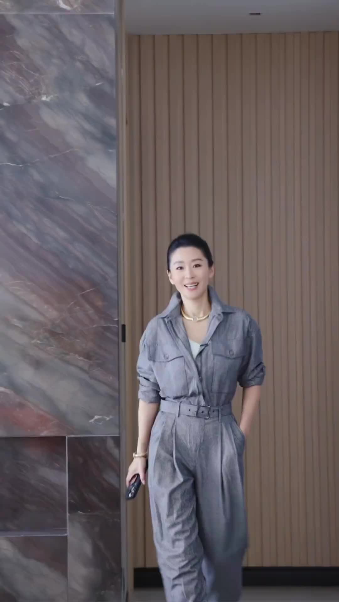 68f89999b7f2c70042b66826