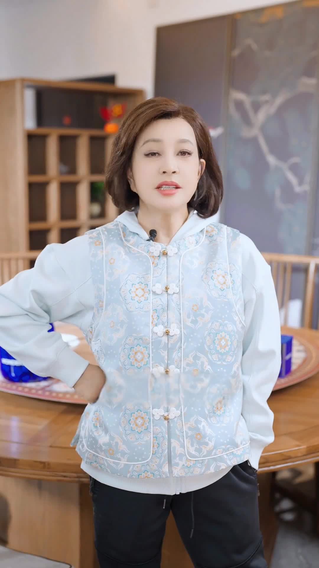 68303044978b169afbc473a7