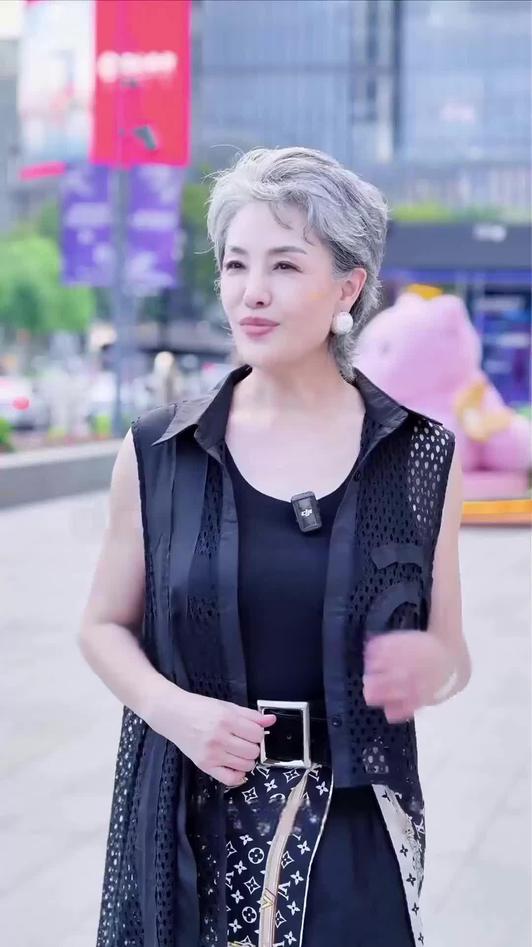 697731d6f17c7b0059702823