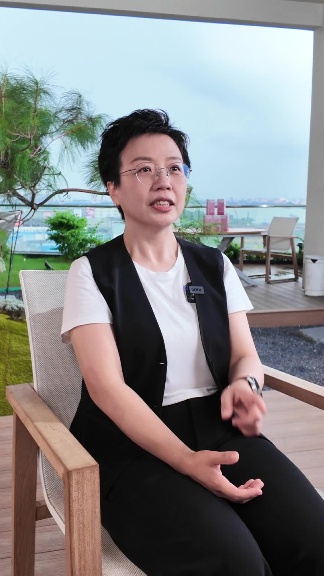 68f8a7c4873de900474809cf