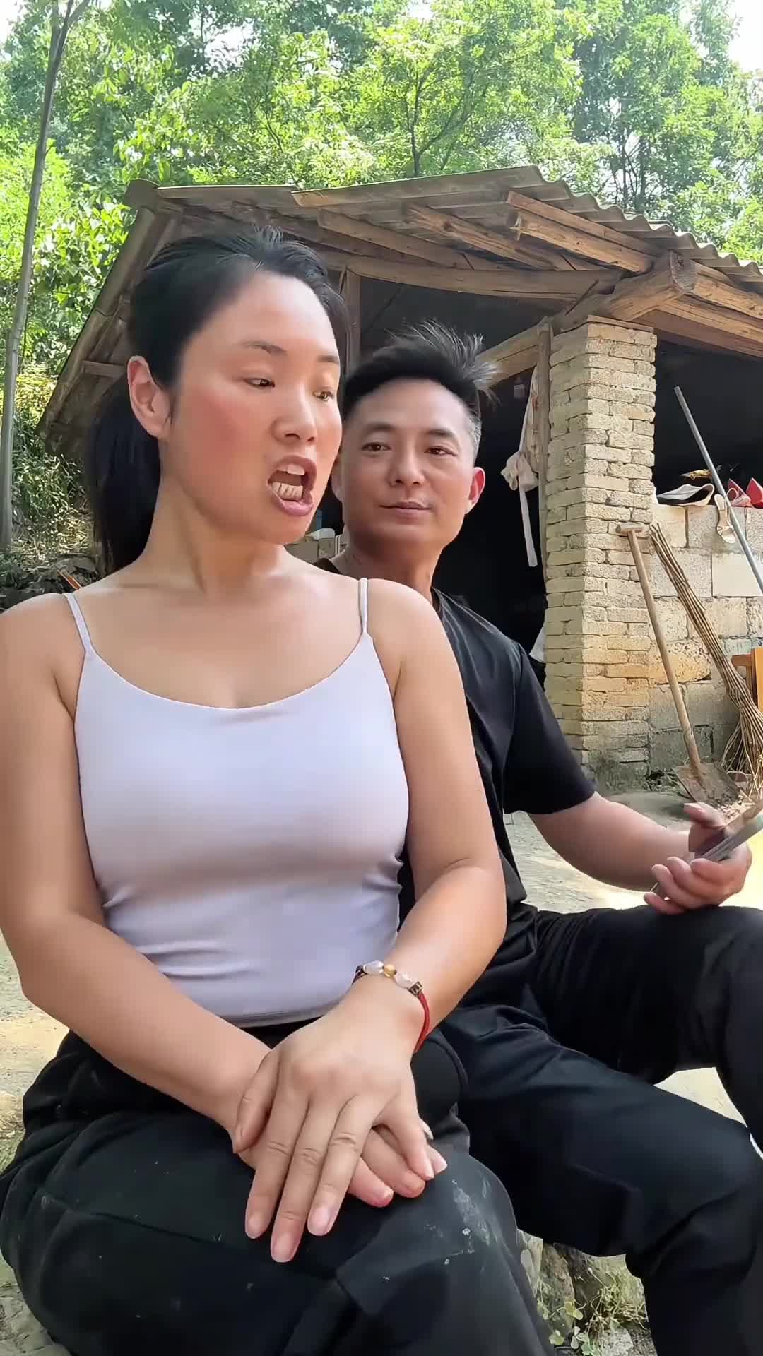 68255e6b927497c5ce8759fe