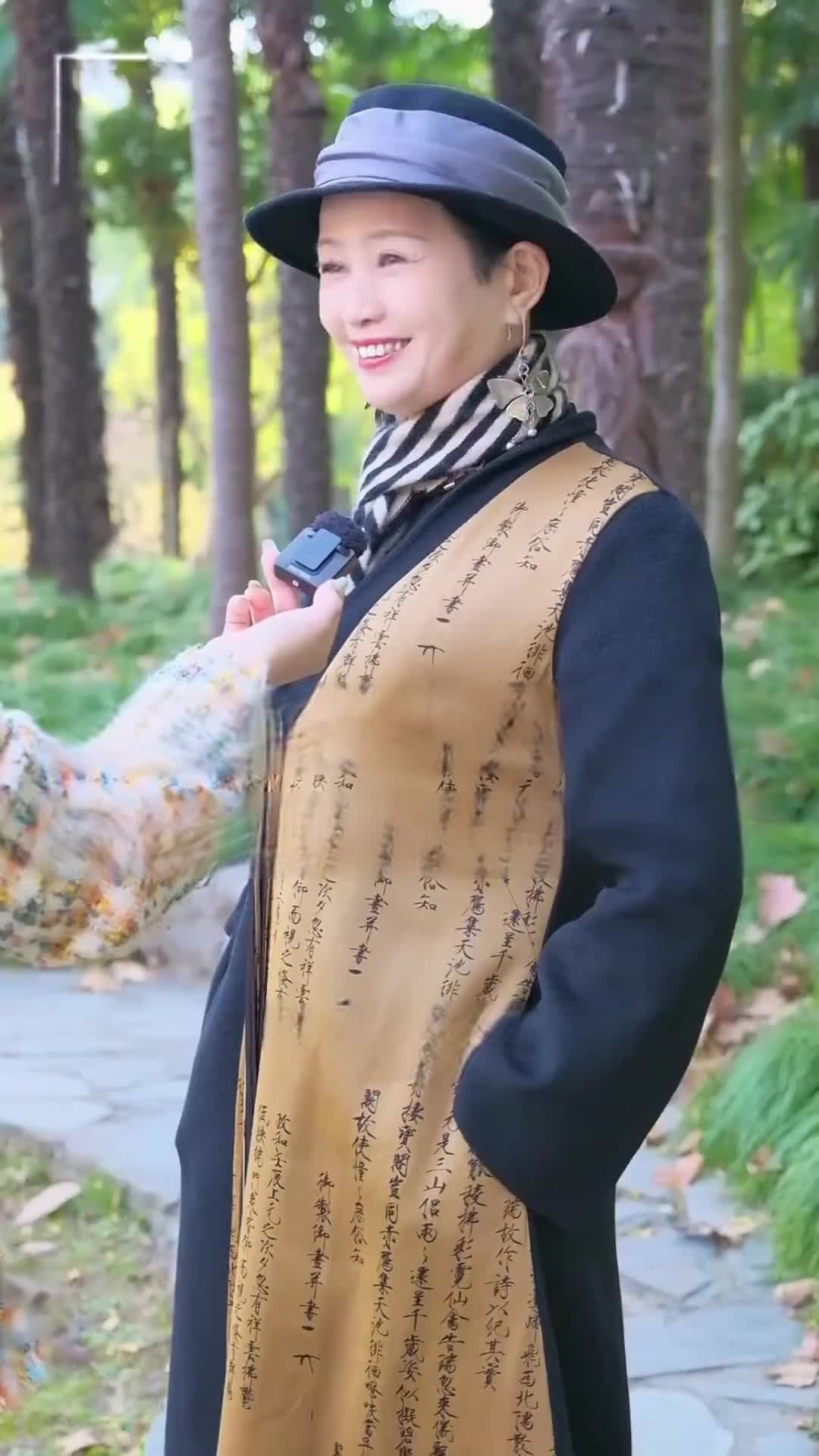 6942552ed0b4630059fe93c3