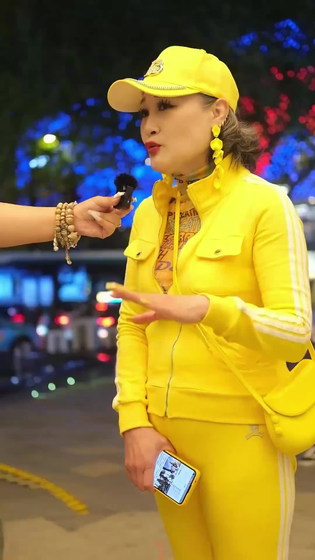 697427551bbf87006113c121