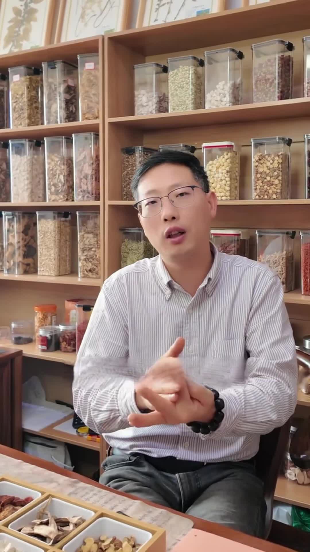 69281b8d586a95006586a449