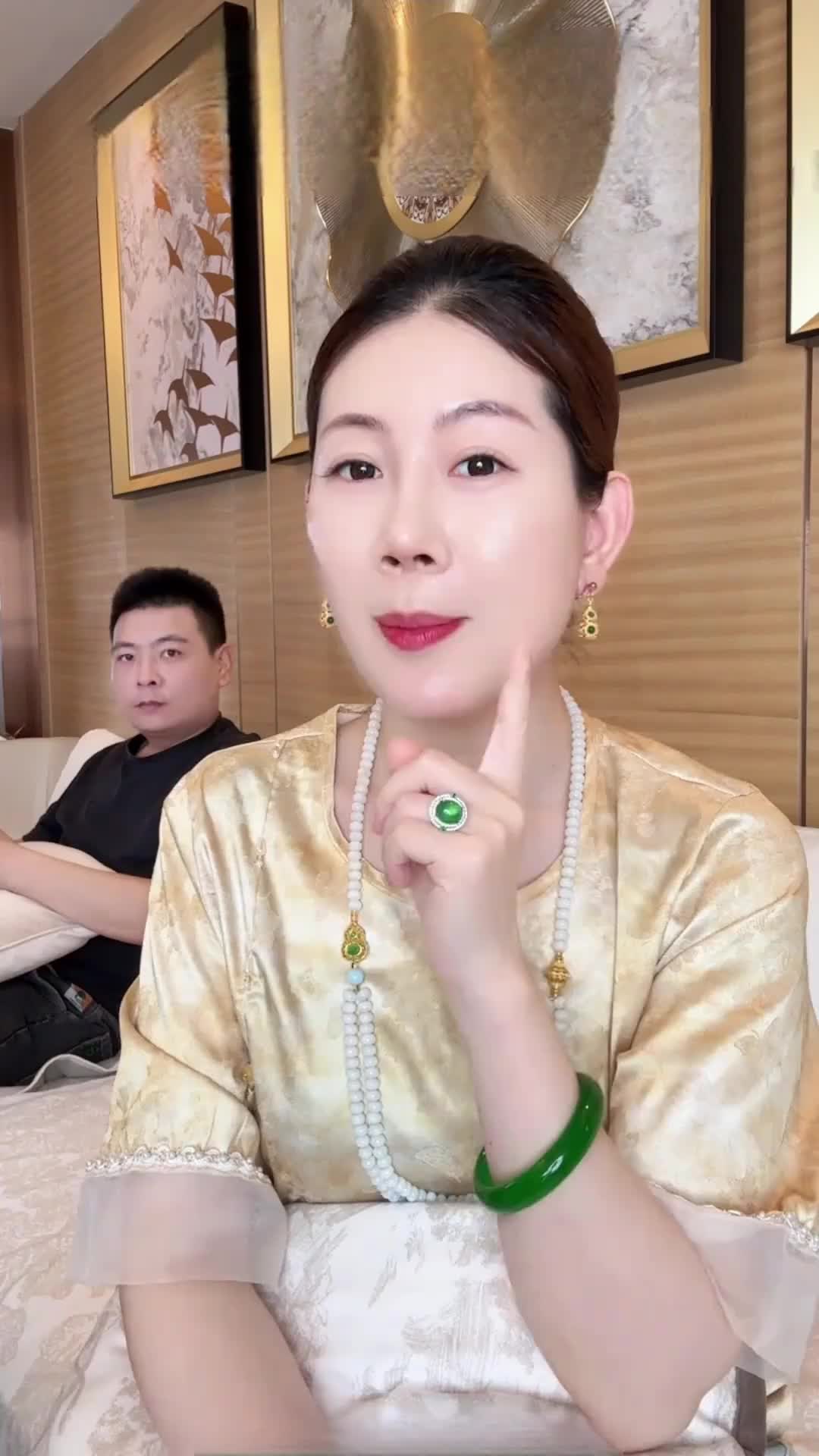 68fee5df9e3e2b0047cb1215