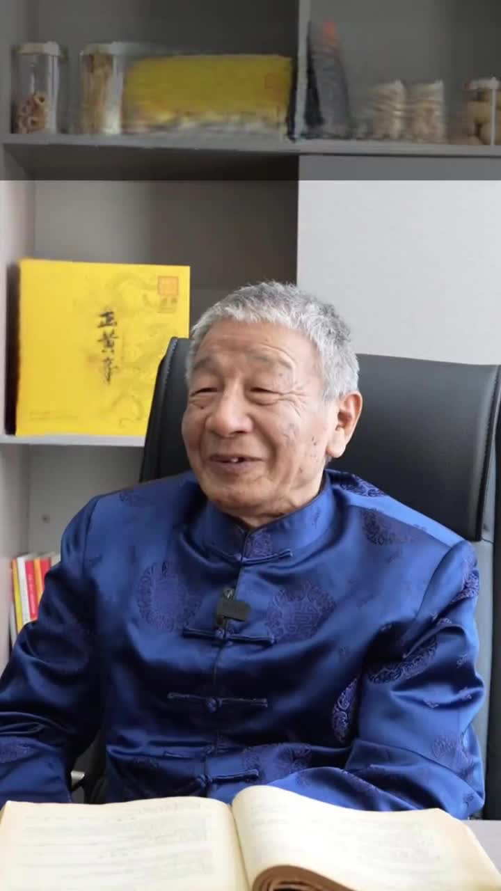 687762cf114574e0ec9572d4