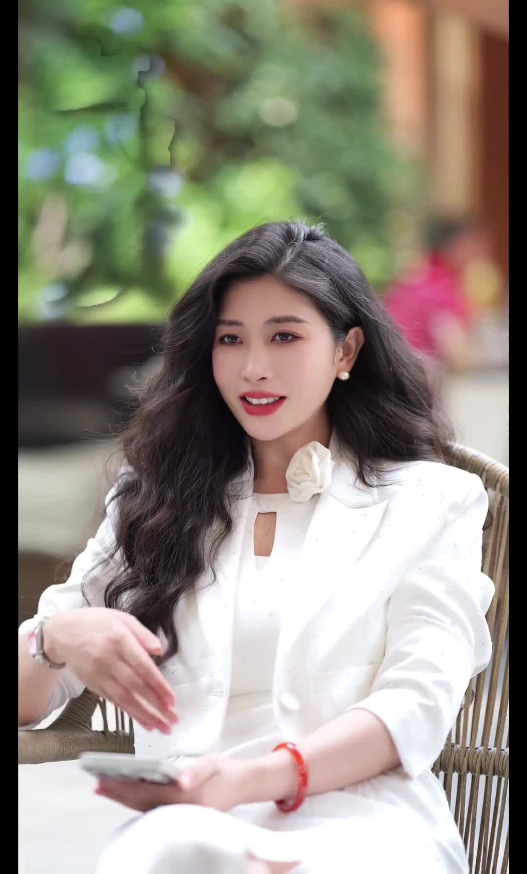 68f728277172a50039db3865