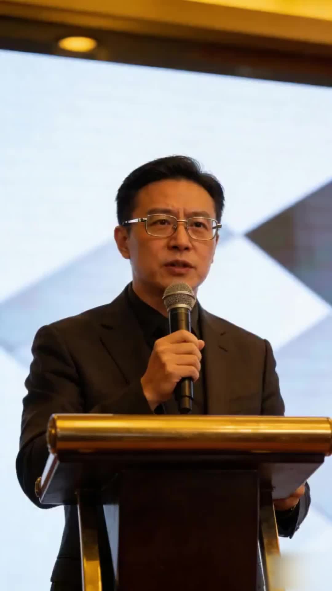 69a55841f0d8c400604f7911