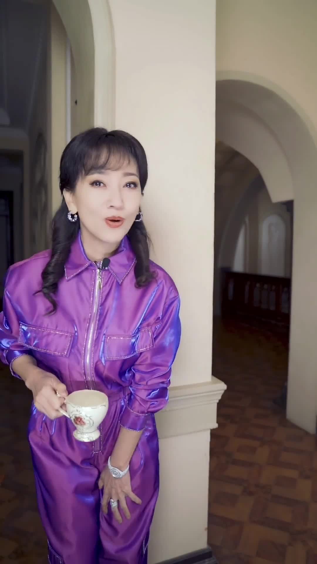 682ece1a3af86bd83084385f