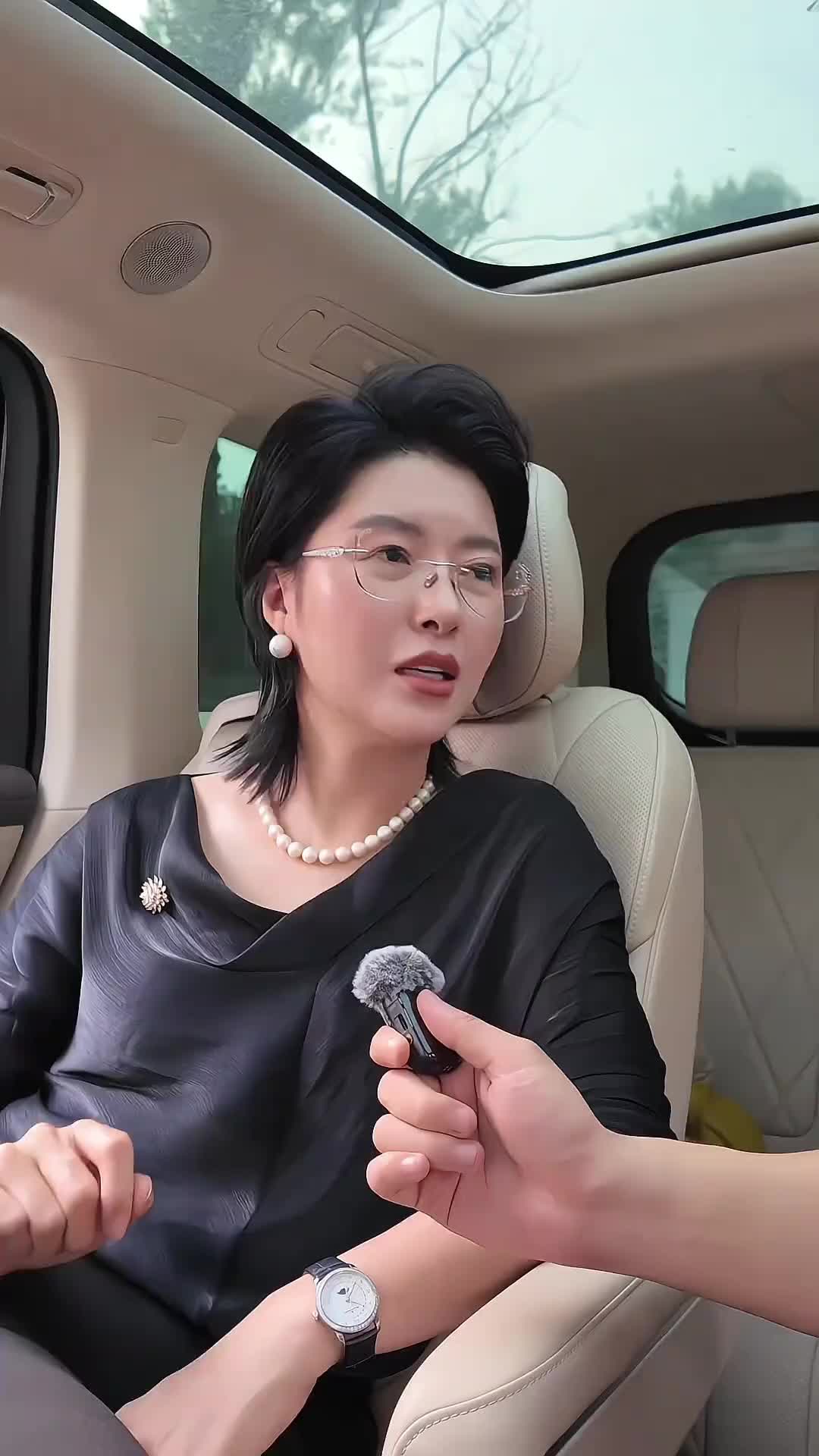 6843dd9615c4ca219dacc192