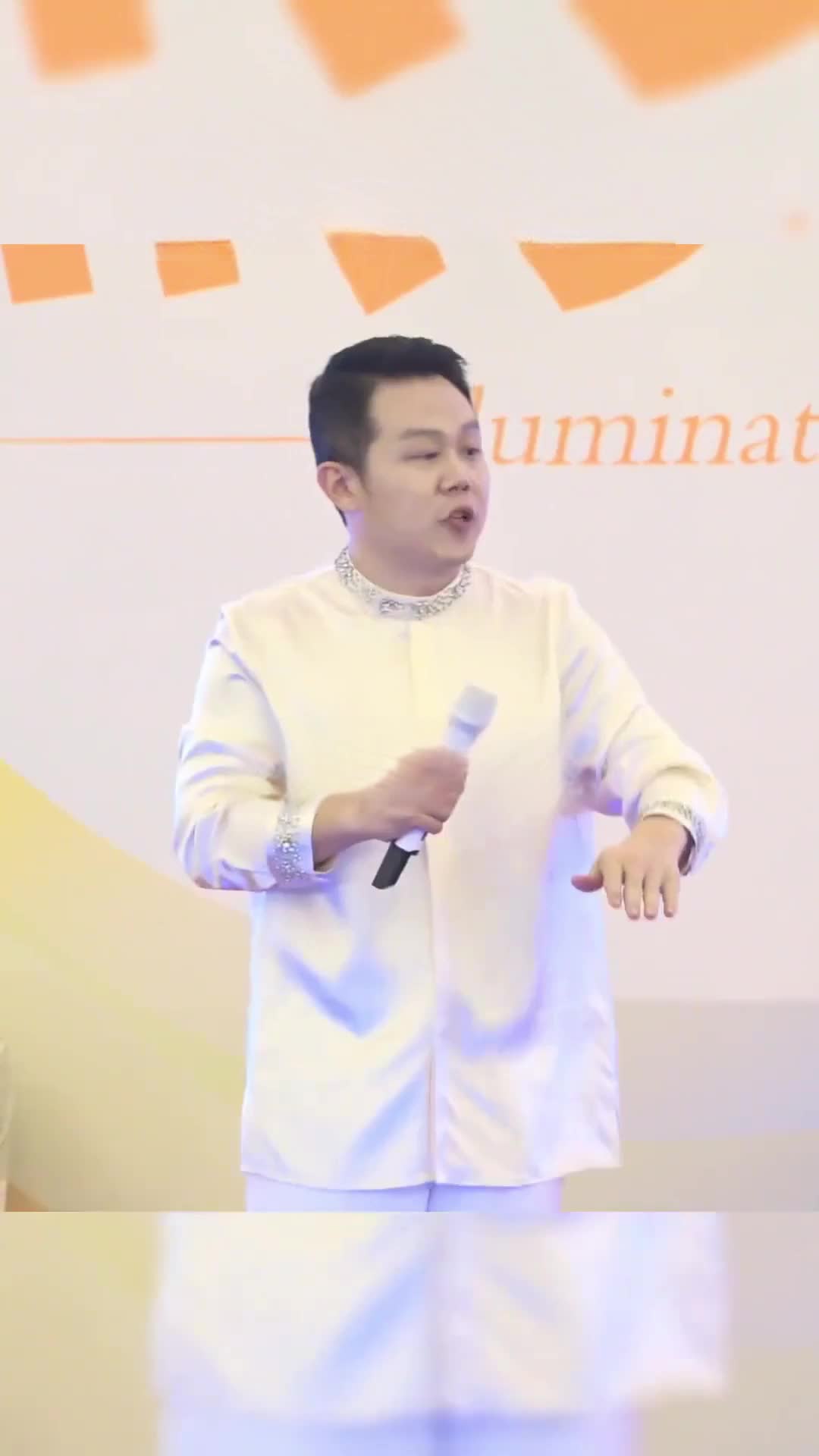 69d9a476dc8a930060d73a3e