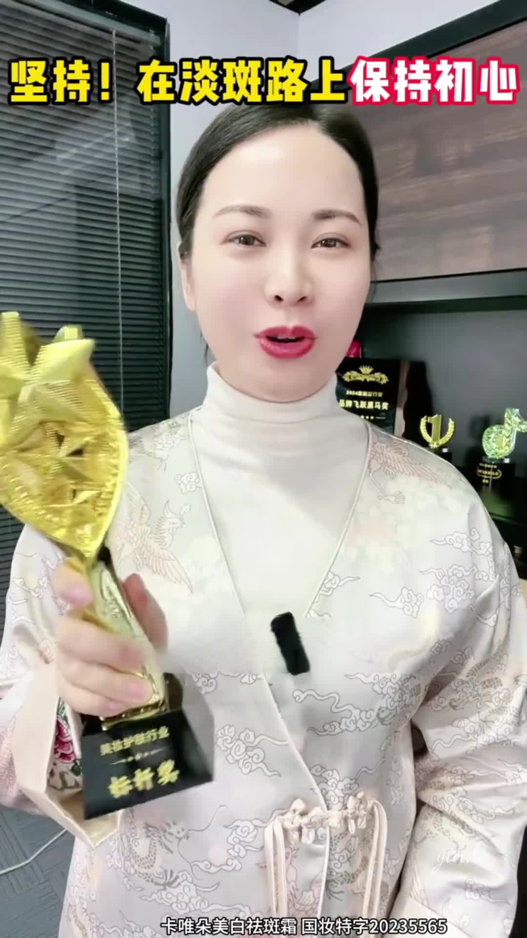 68301a363b03329aeffbc716