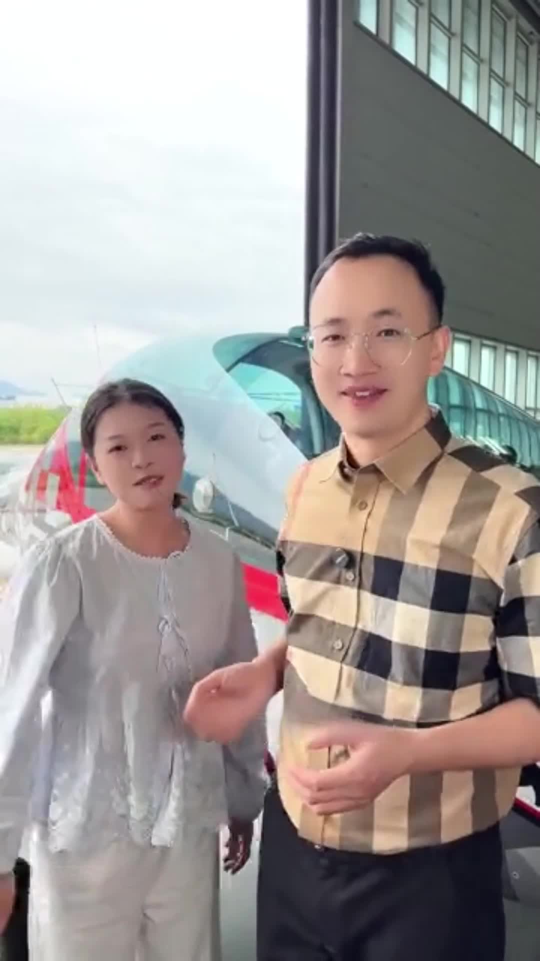 683e911b7794dcec1cb9728d