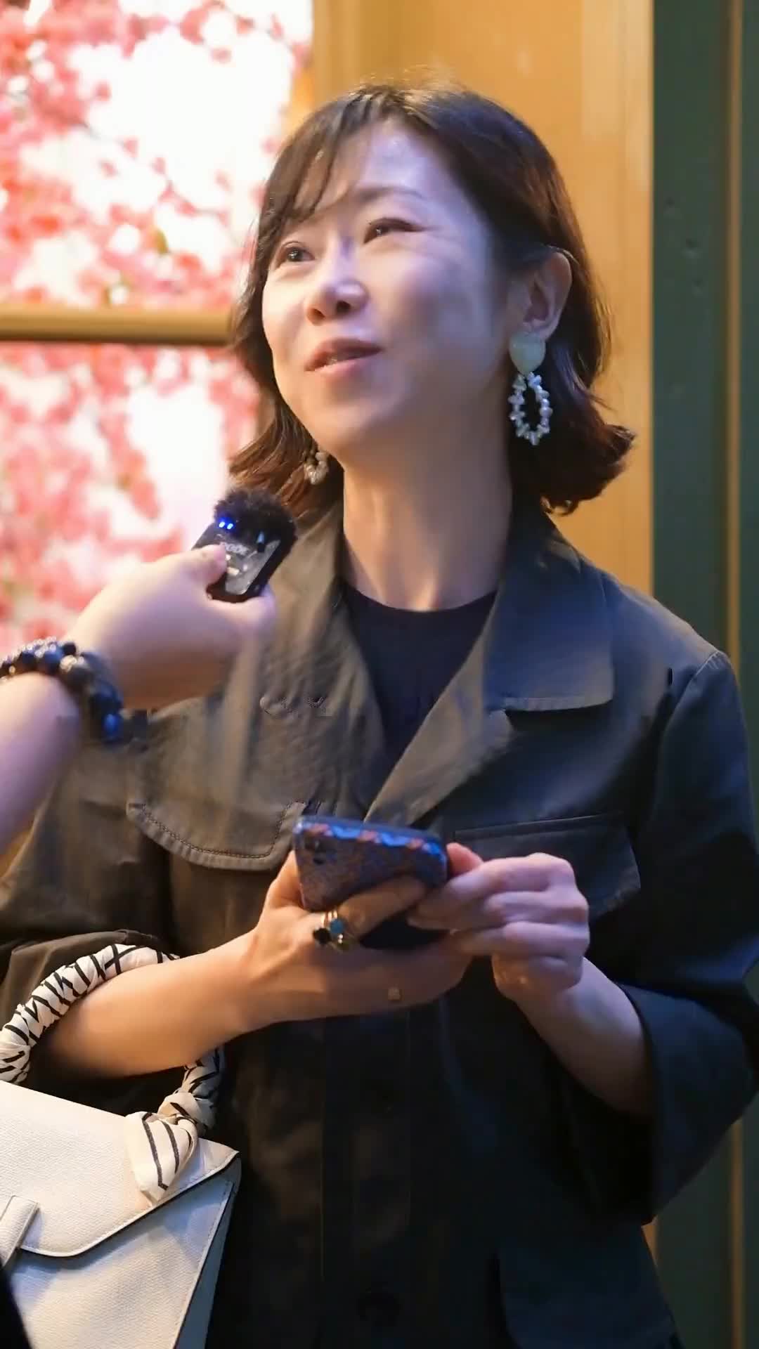 6823efeaf49f5a752a6cbf2a