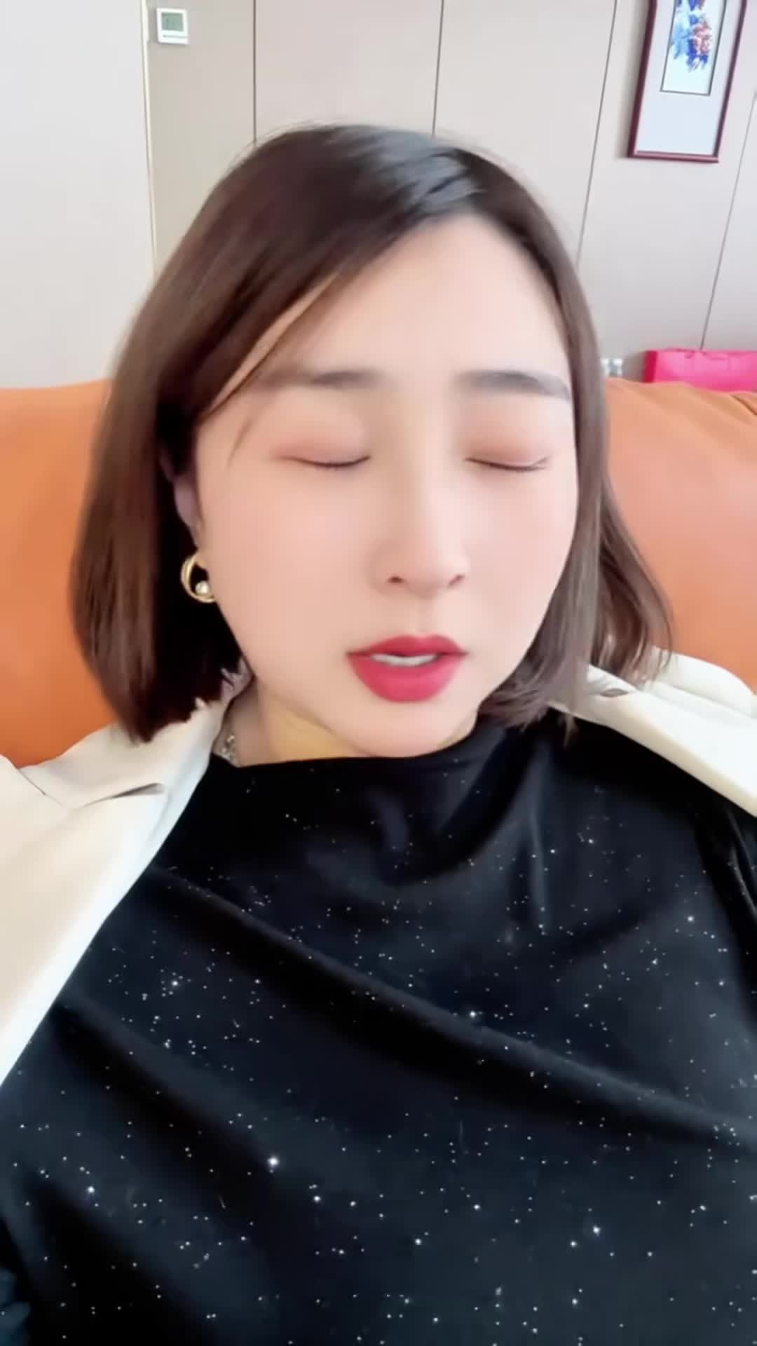 6805e1ed8015d6fa589c582e