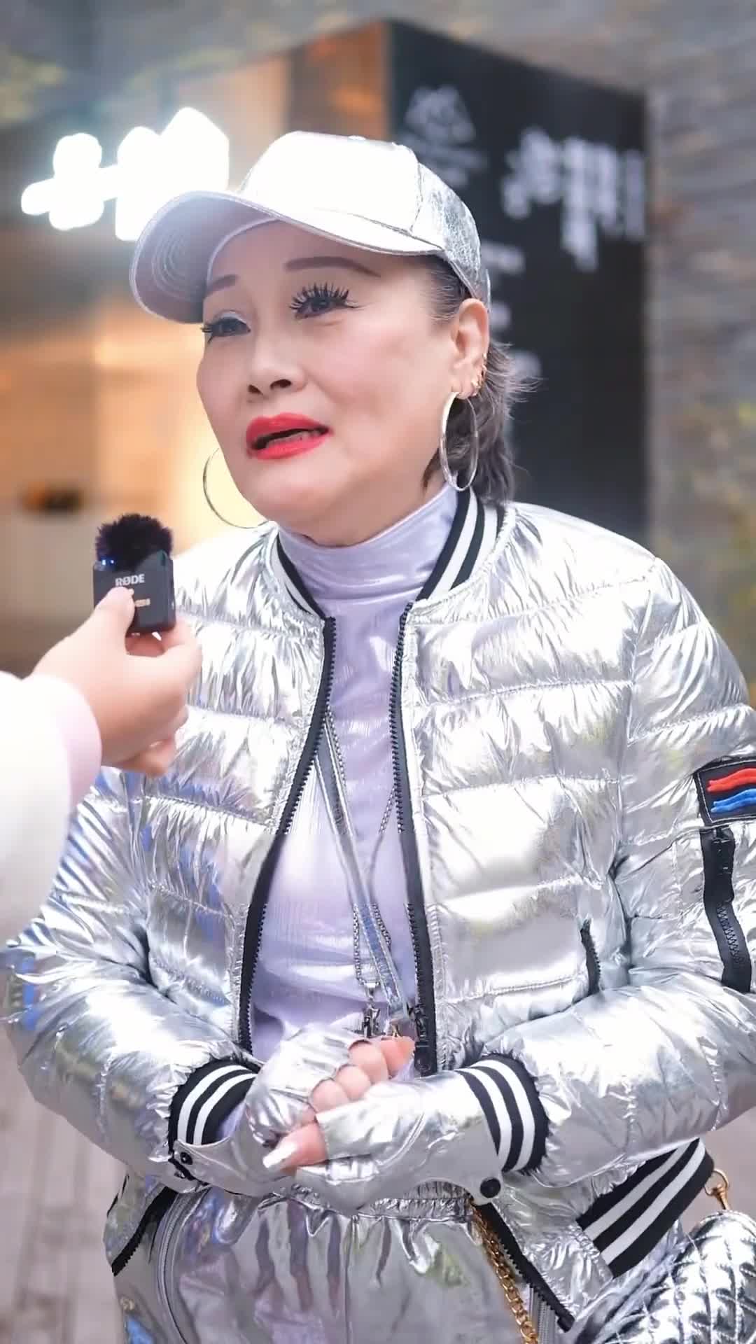 6877049c13d764e08d6d4a99