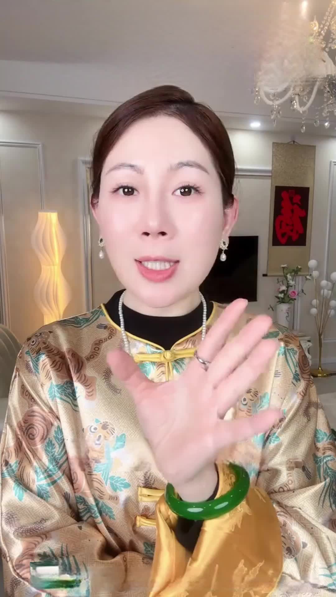 68c7b2b00cdebe003aefb079