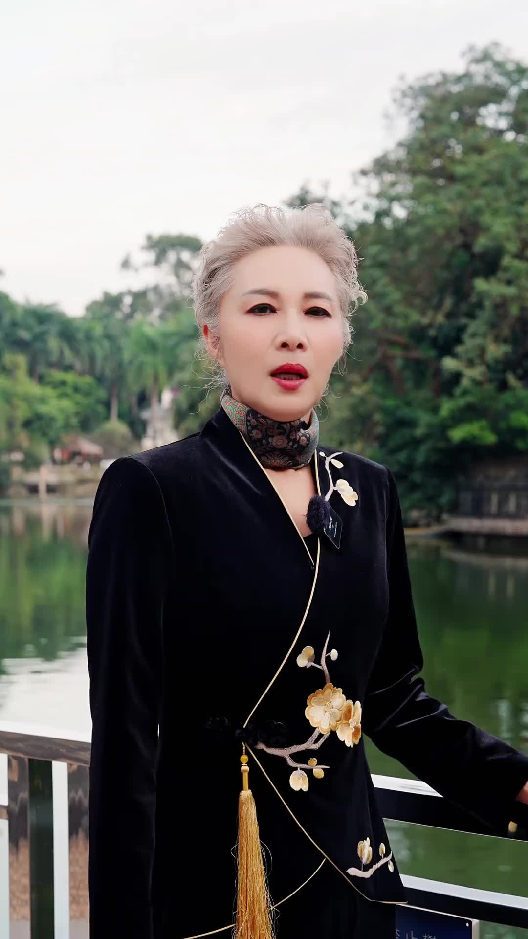 6800b5d3f639a4e4f3a5ce7c