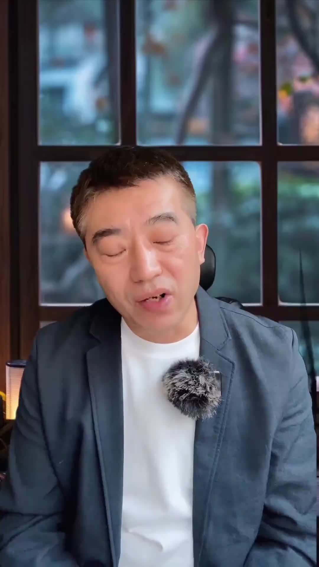 6837b5fdcdfefbc736545543