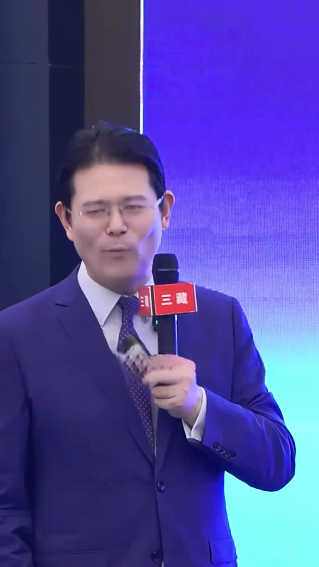 6927c2cd0ac043005a18ccf0