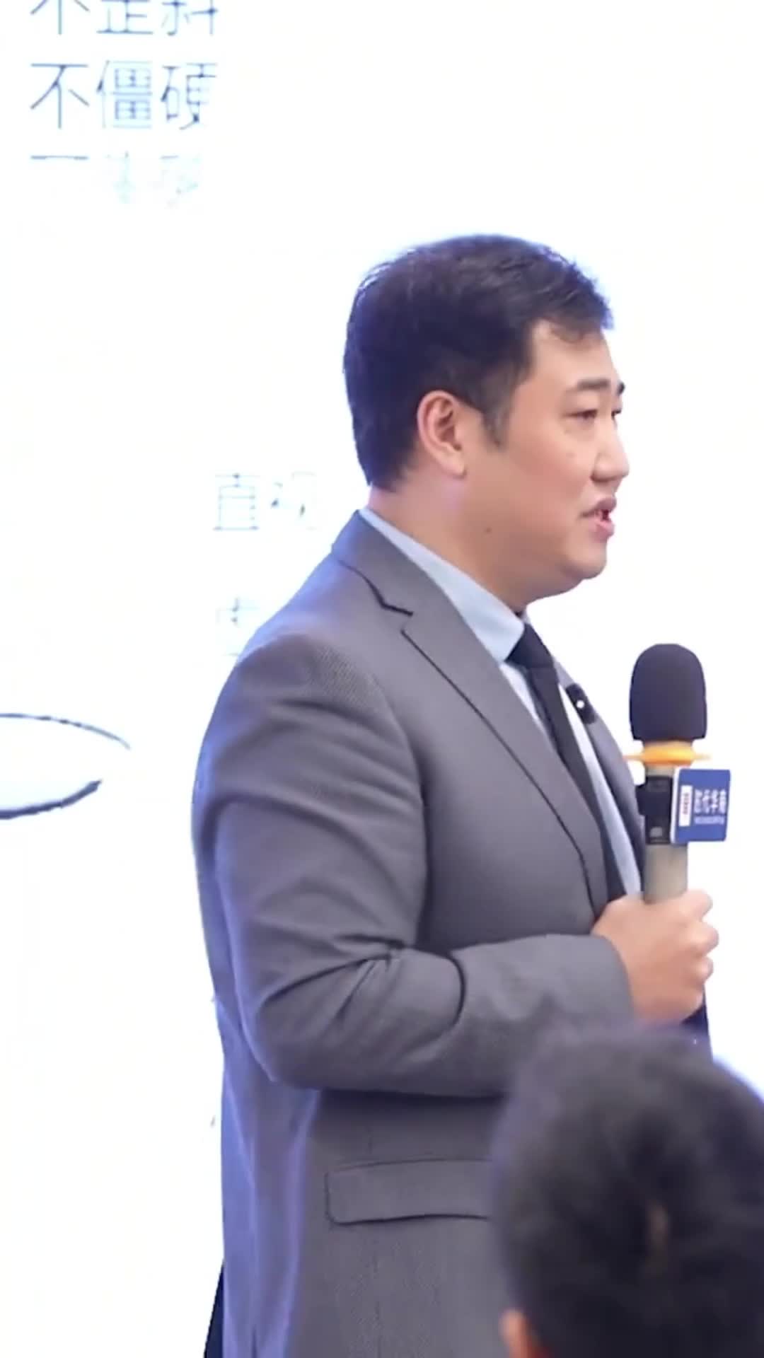 68f8cad2cc5139003c2eeeb1