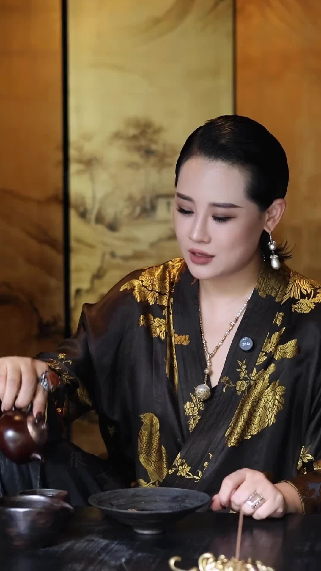 68ee2431ed4a6e003a43f6ed